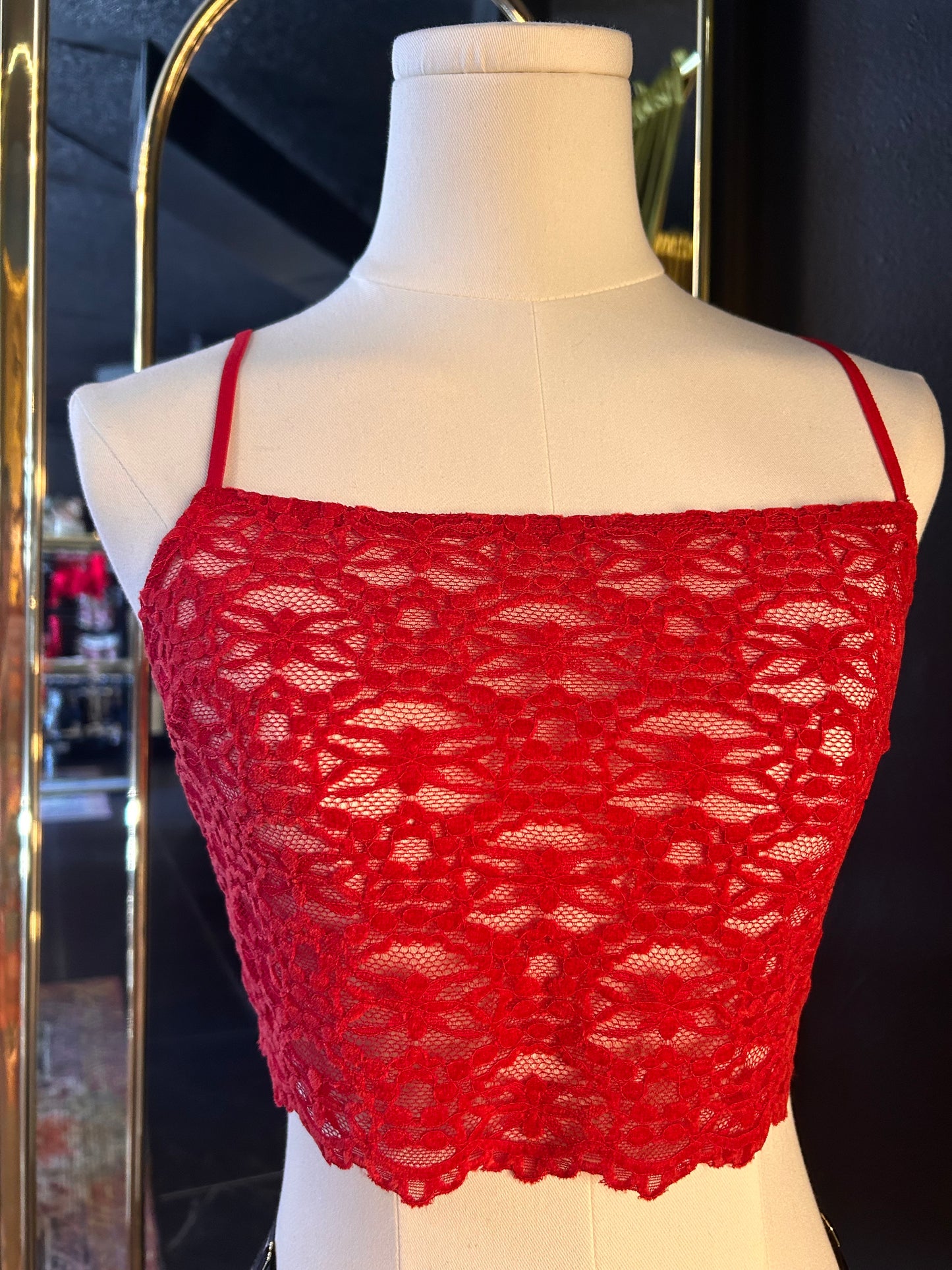 red crop cami