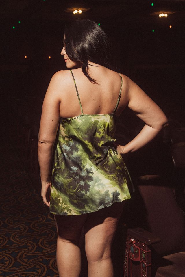 GREEN PRINTED MINI SLIP
