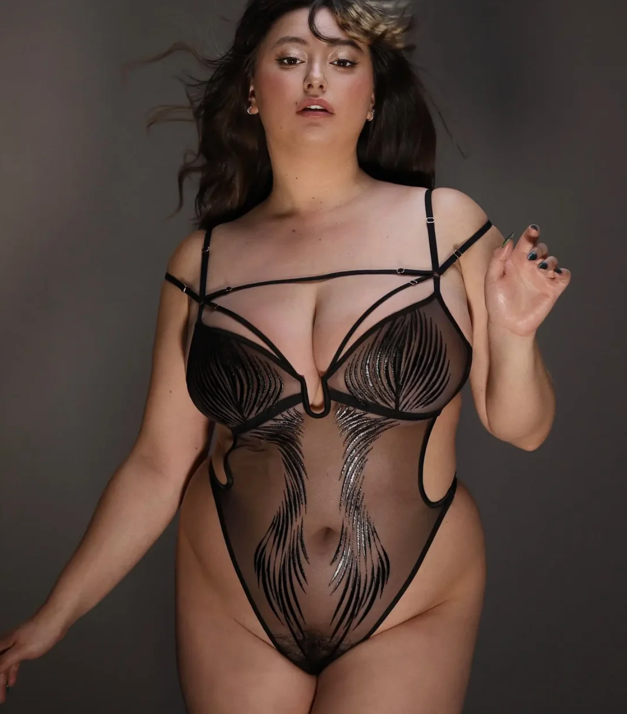 BLACK BODYSUIT