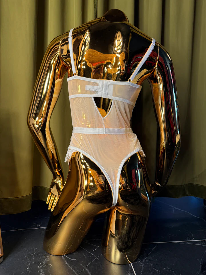 mannequin in white embroidery bodysuit