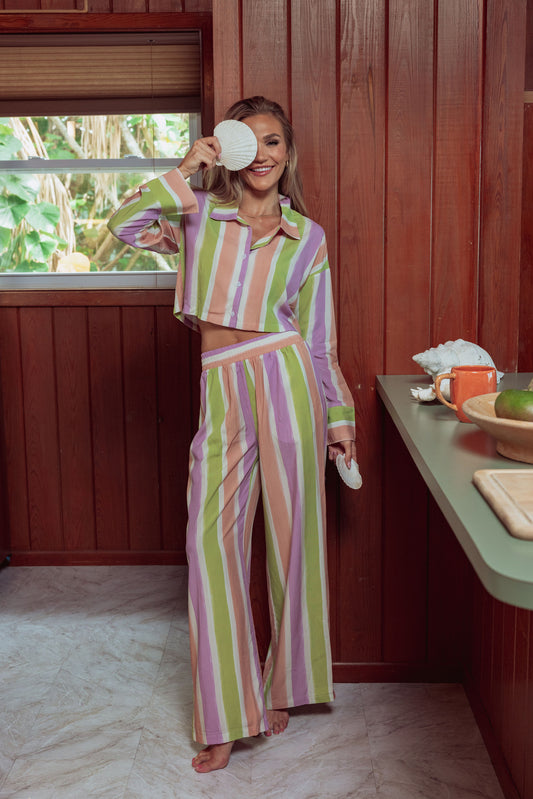 WOMAN IN LONG COTTON PJ SET