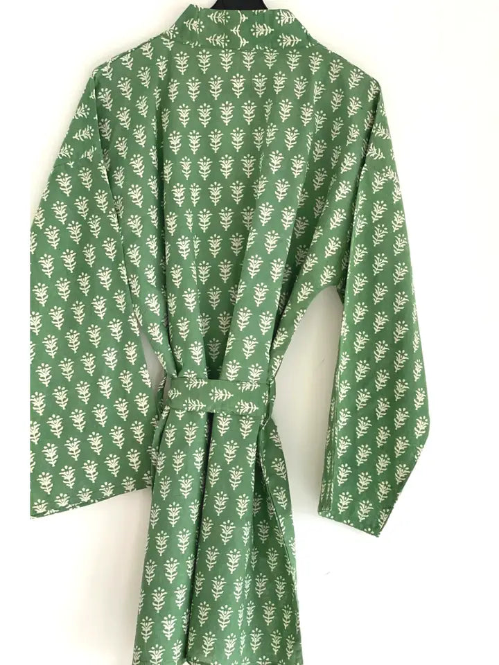 green robe