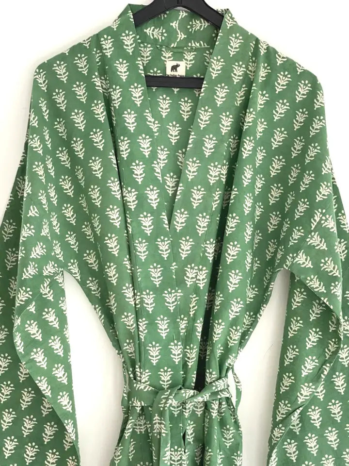 green robe