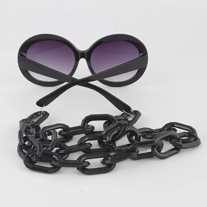 ROUND SUNGLASSES WITH CHAIN